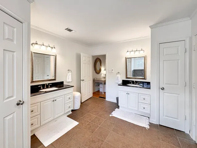 $425,000 | 24 Normandy Circle, Memphis, TN 38111