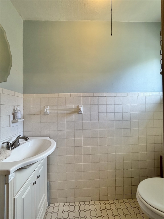 6 Mortimer Street Springfield, MA 01109 - Photo 35 of 42 Gallery Image 35