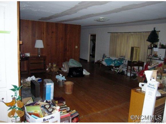 205 Elm Bend Road Brevard, NC 28712 - Photo 12 of 24 Gallery Image 12