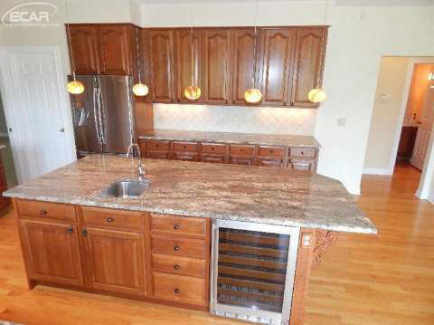 7560 East River Road Flushing, MI 48433 - Photo 16 of 79 20444568-15.JPG