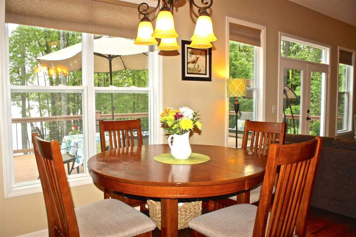 728 Navigator's Point, Unit BEACON SHORES Seneca, SC 29672 - Photo 11 of 36 Gallery Image 11