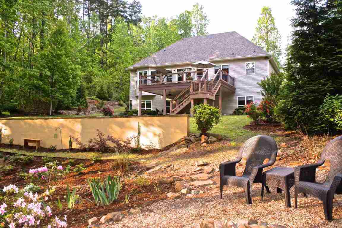 728 Navigator's Point, Unit BEACON SHORES Seneca, SC 29672 - Photo 2 of 36 Gallery Image 2
