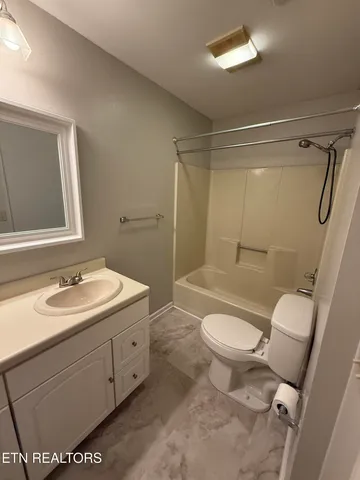 $129,000 | 291 Moytoy Road, Unit 206, Crab Orchard, TN 37723