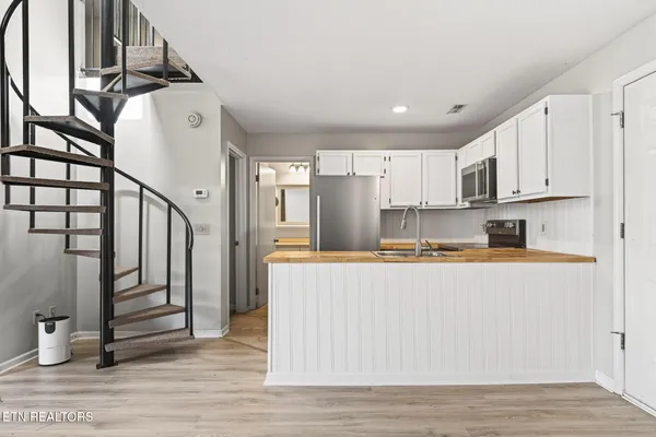 $109,900 | 291 Moytoy Road, Unit U 206, Crab Orchard, TN 37723