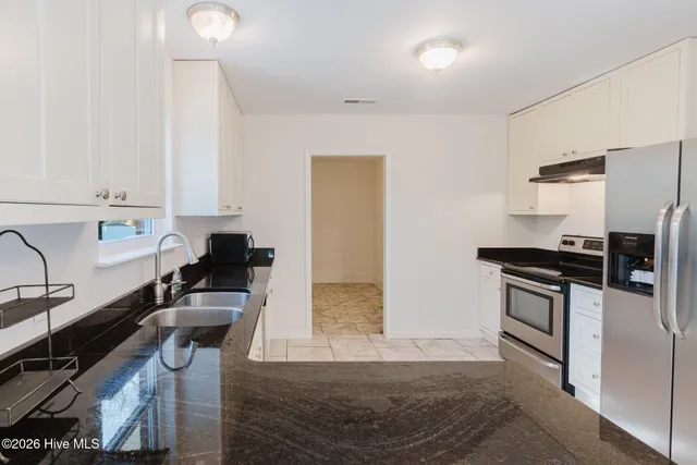 $325,000 | 505 Antoinette Drive, Wilmington, NC 28412