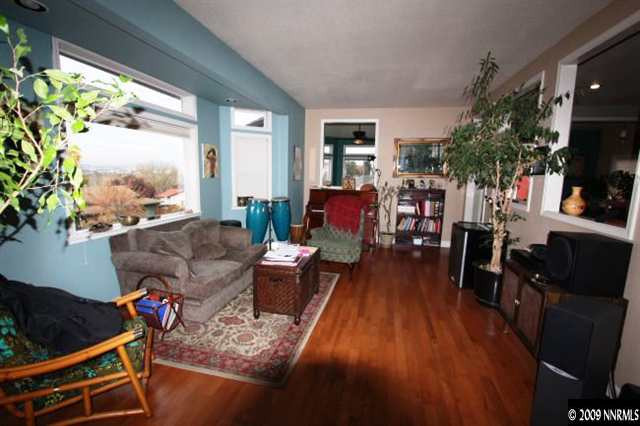 3030 Heatheridge Lane Reno, NV 89509 - Photo 8 of 13 Photo 8