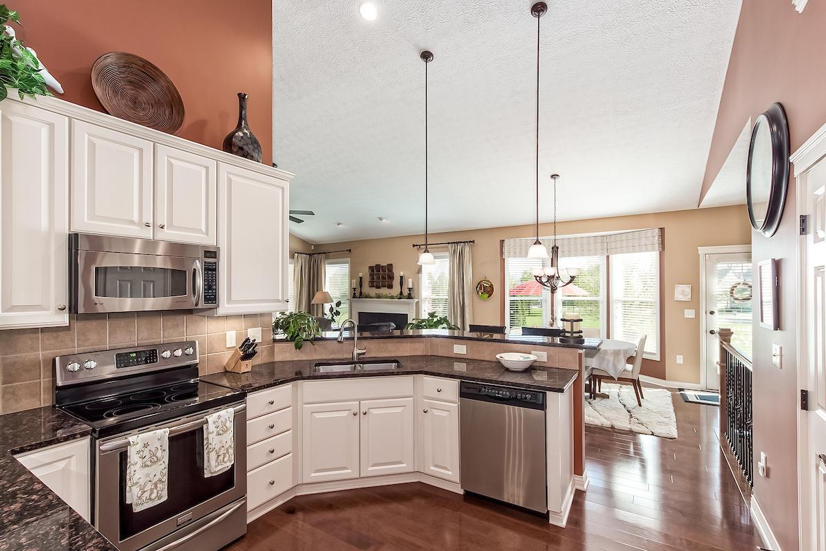 1433 Fergus Road Grove City, OH 43123 - Photo 6 of 33