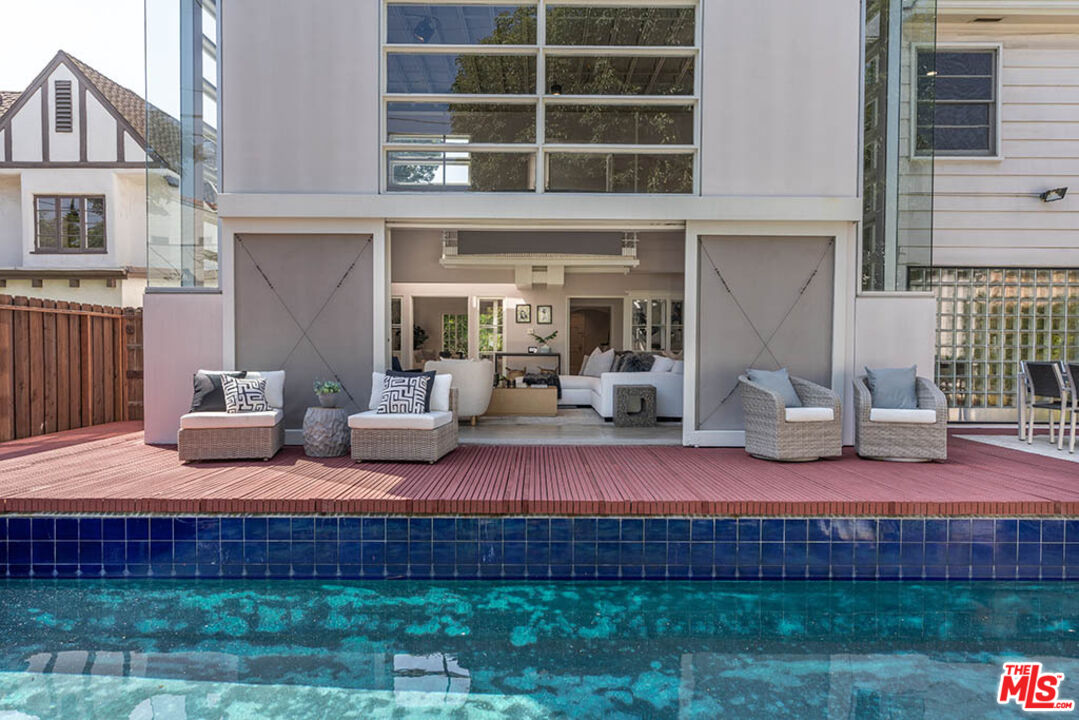 620 North Cherokee Avenue Los Angeles, CA 90004 - Photo 54 of 64 a view of outdoor space yard and patio