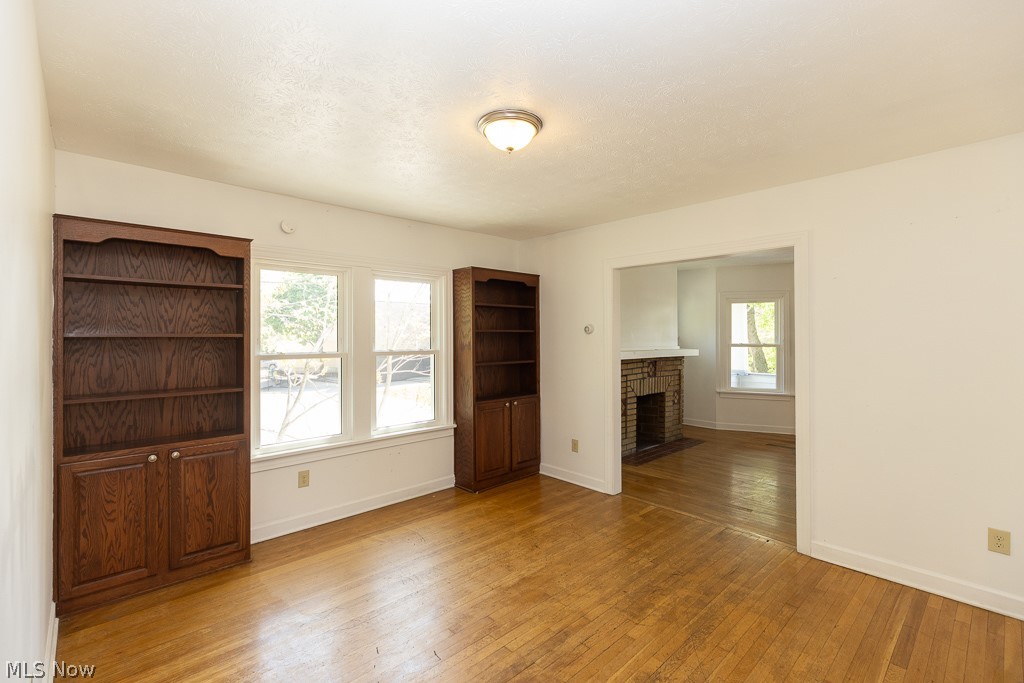 14221 Glenside Road Cleveland, OH 44110 - Photo 27 of 50