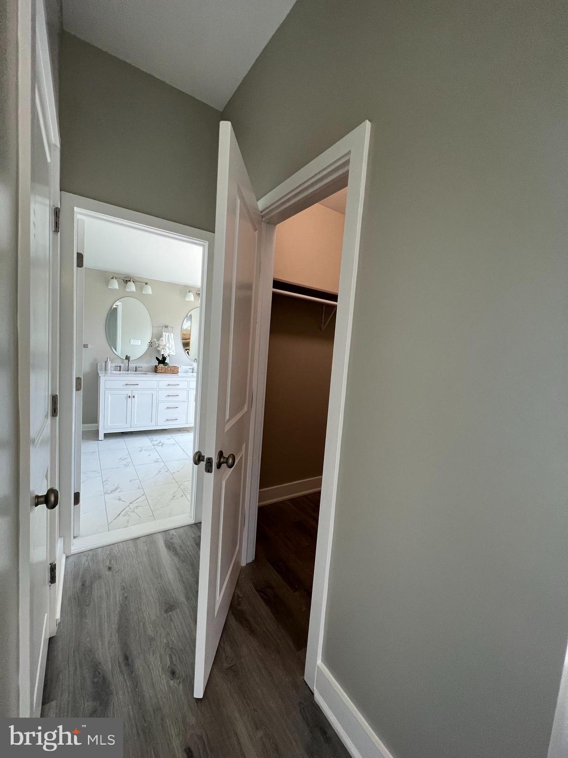 407 East Manoa Road Havertown, PA 19083 - Photo 13 of 35