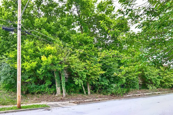 $8,000 | 2911 Moosewood Court, Cincinnati, OH 45225
