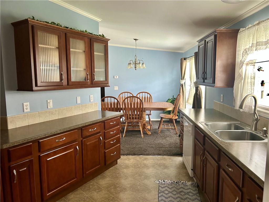 126 York Road Cranberry Township, PA 16066 - Photo 5 of 23