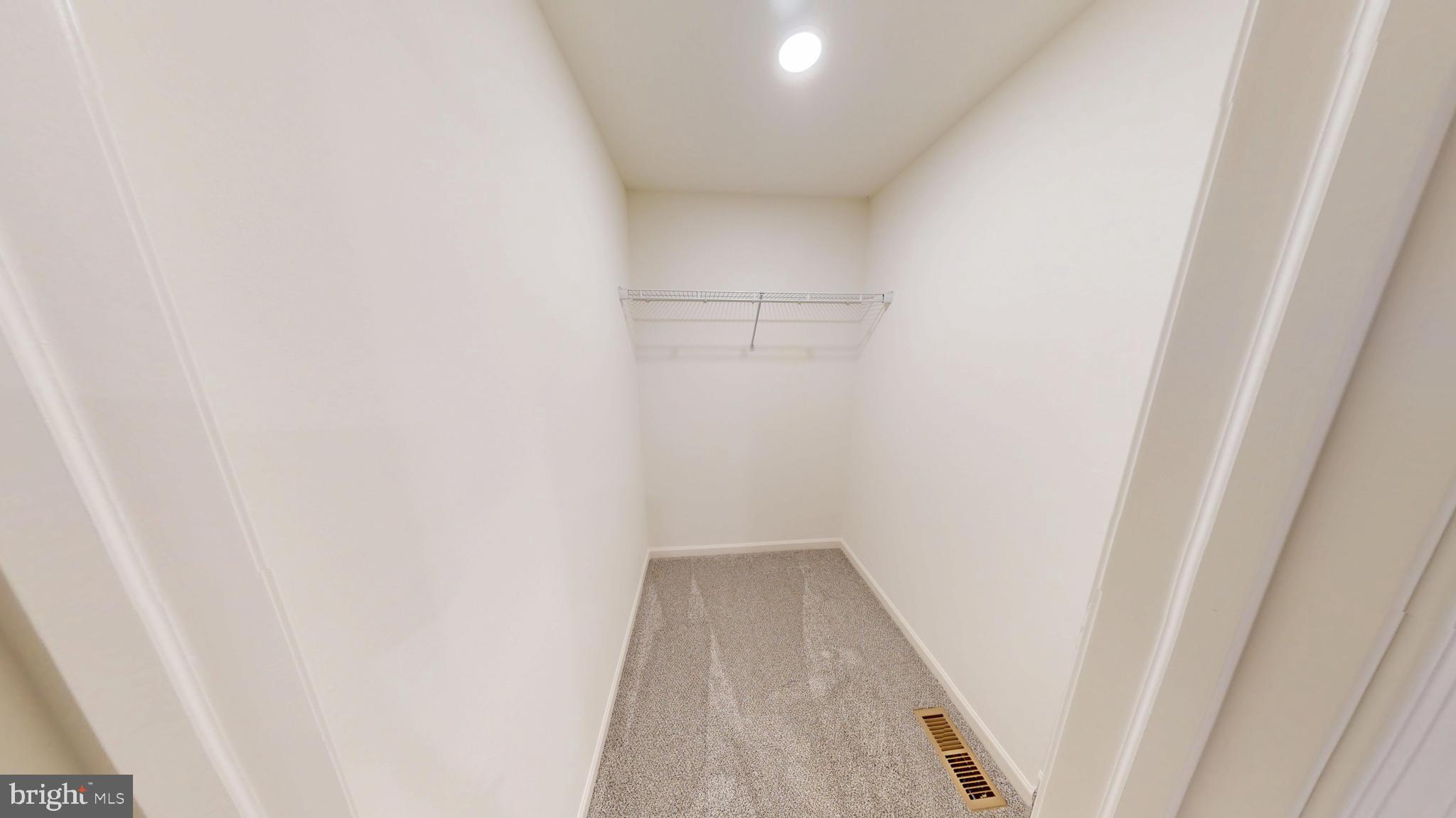 29 Lausch Road Denver, PA 17517 - Photo 22 of 38 Primary Walk in Closet #2
