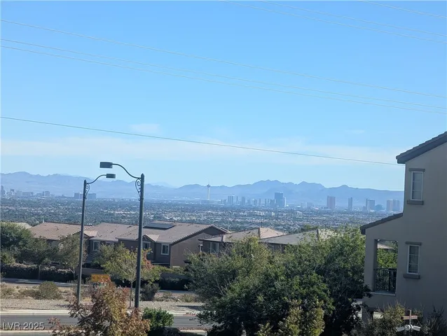 $2,750 | 6639 Rego Park Court, Las Vegas, NV 89166