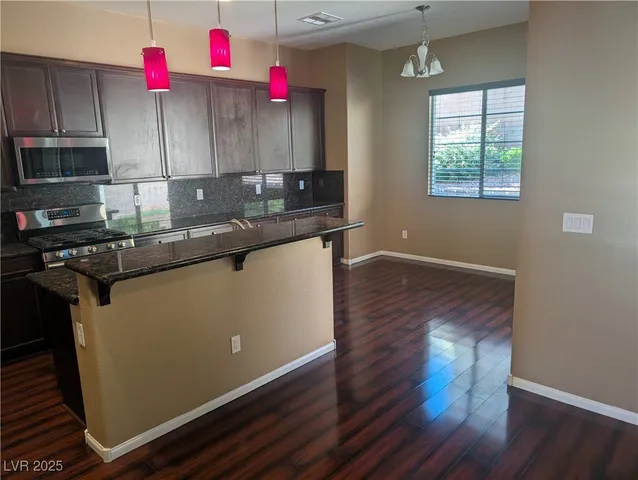 $2,750 | 6639 Rego Park Court, Las Vegas, NV 89166