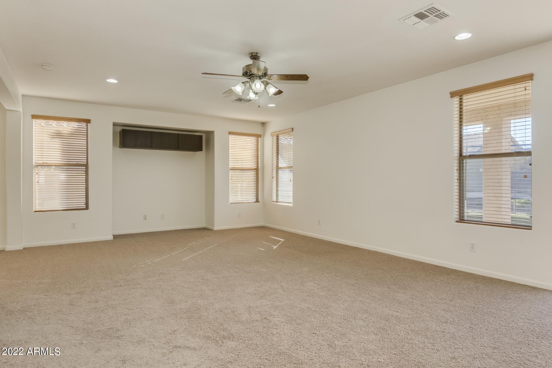 5733 West Plum Road Phoenix, AZ 85083 - Photo 17 of 37 0017-Plum (14)
