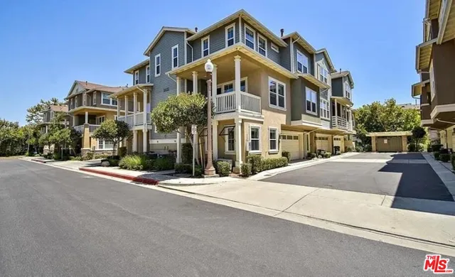 $949,000 | 1800 Oak Street, Unit 350, Torrance, CA 90501