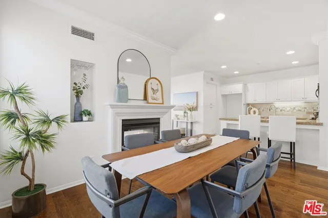 $949,000 | 1800 Oak Street, Unit 350, Torrance, CA 90501