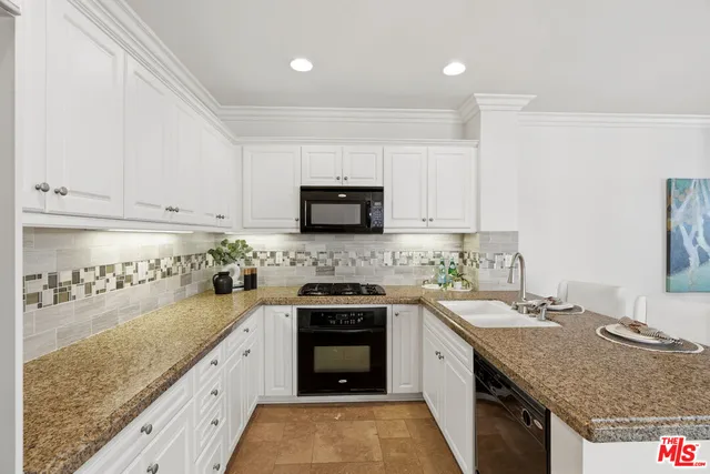 $949,000 | 1800 Oak Street, Unit 350, Torrance, CA 90501