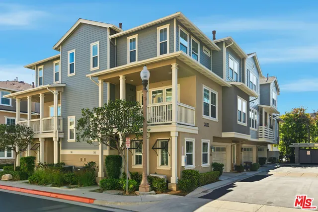 $949,000 | 1800 Oak Street, Unit 350, Torrance, CA 90501