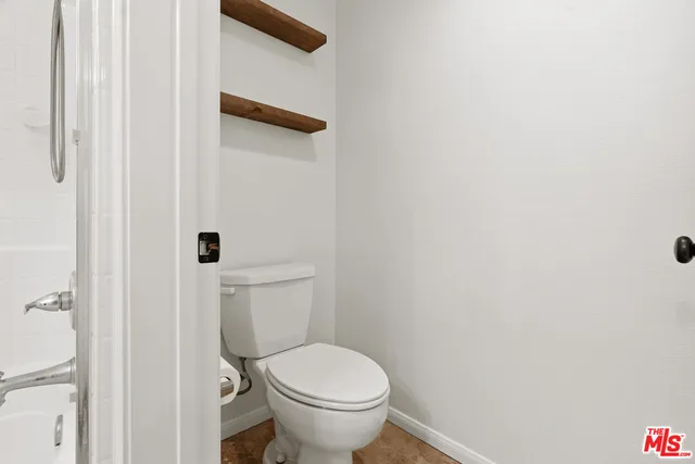 $949,000 | 1800 Oak Street, Unit 350, Torrance, CA 90501