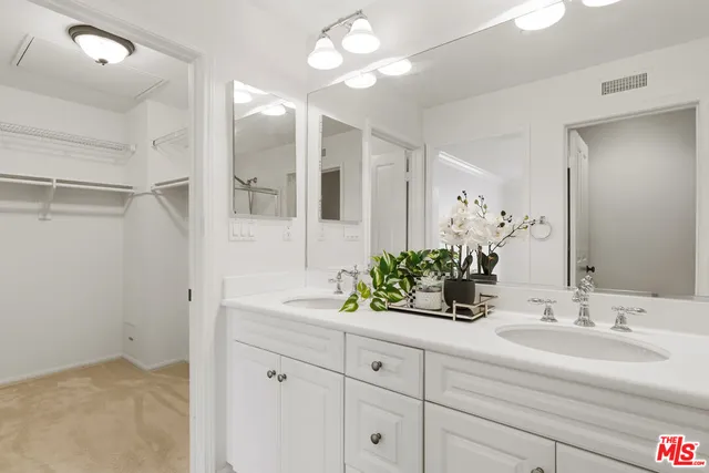 $949,000 | 1800 Oak Street, Unit 350, Torrance, CA 90501