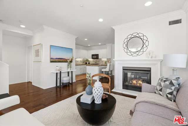 $949,000 | 1800 Oak Street, Unit 350, Torrance, CA 90501