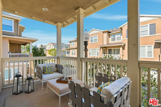 $949,000 | 1800 Oak Street, Unit 350, Torrance, CA 90501