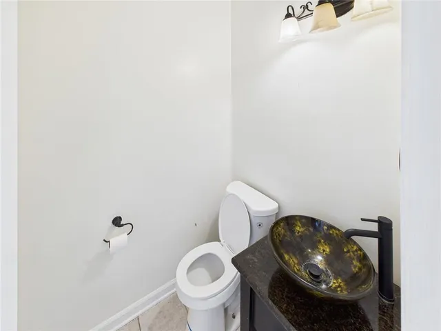 $300,000 | 12563 Stutgart Avenue, Baton Rouge, LA 70816