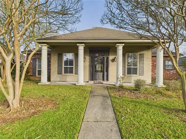 $300,000 | 12563 Stutgart Avenue, Baton Rouge, LA 70816