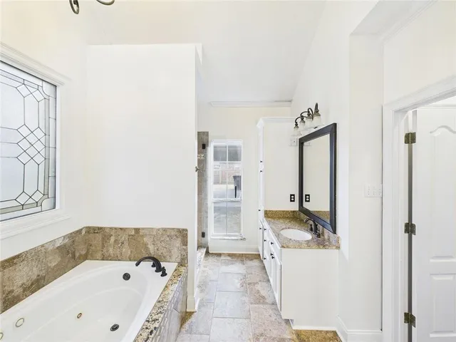 $300,000 | 12563 Stutgart Avenue, Baton Rouge, LA 70816