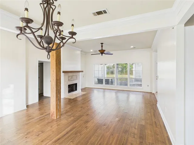 $300,000 | 12563 Stutgart Avenue, Baton Rouge, LA 70816