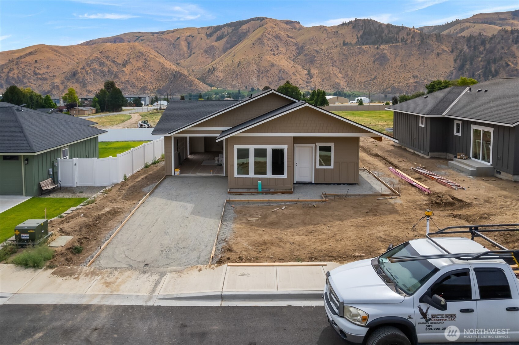 14893 Red Delicious Street Entiat, WA 98822 - Photo 2 of 28