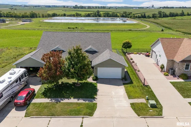 $280,000 | 211 Summit Drive, Tipton, IA 52772