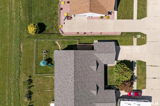 $280,000 | 211 Summit Drive, Tipton, IA 52772