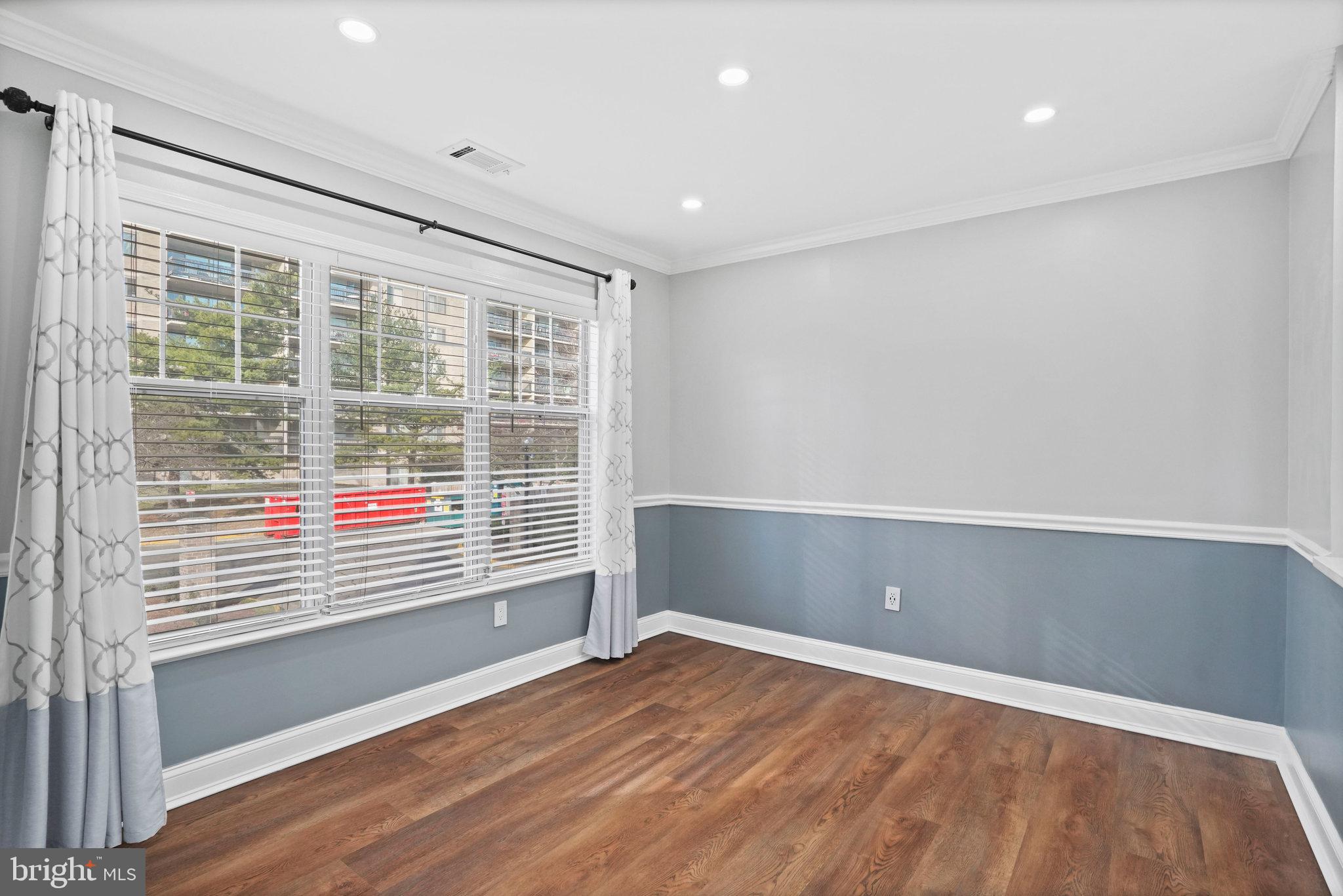 5575 Seminary Road, Unit 112 Falls Church, VA 22041 - Photo 10 of 35 Gallery Image 10
