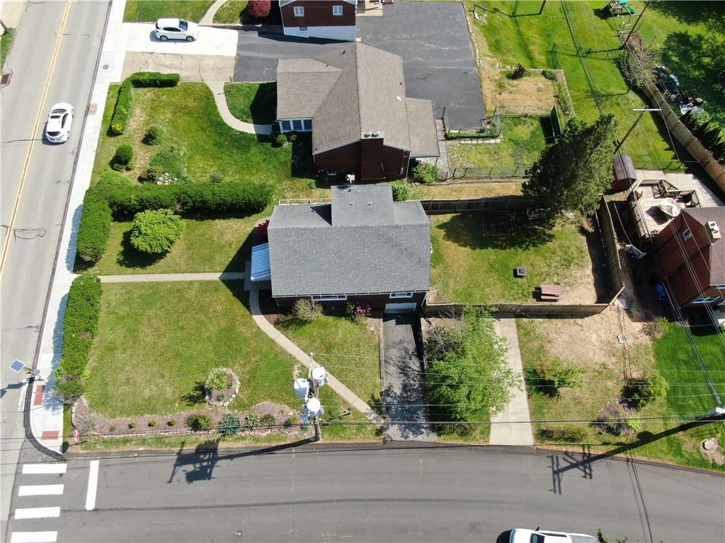 1211 Greentree Road Pittsburgh, PA 15220 - Photo 8 of 42 Gallery Image 8