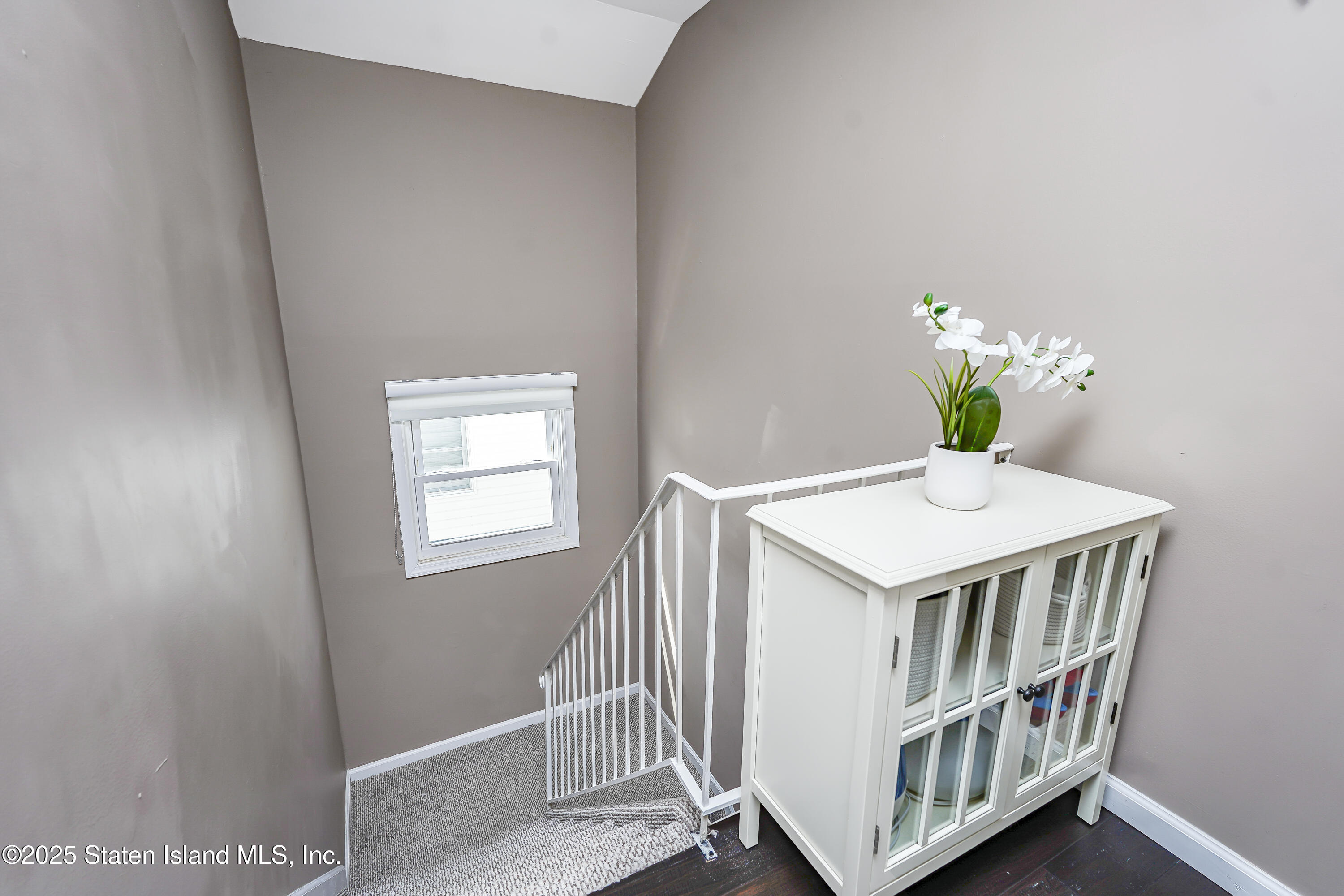 994 Rensselaer Avenue Staten Island, NY 10309 - Photo 23 of 34 a view of entryway with a front door