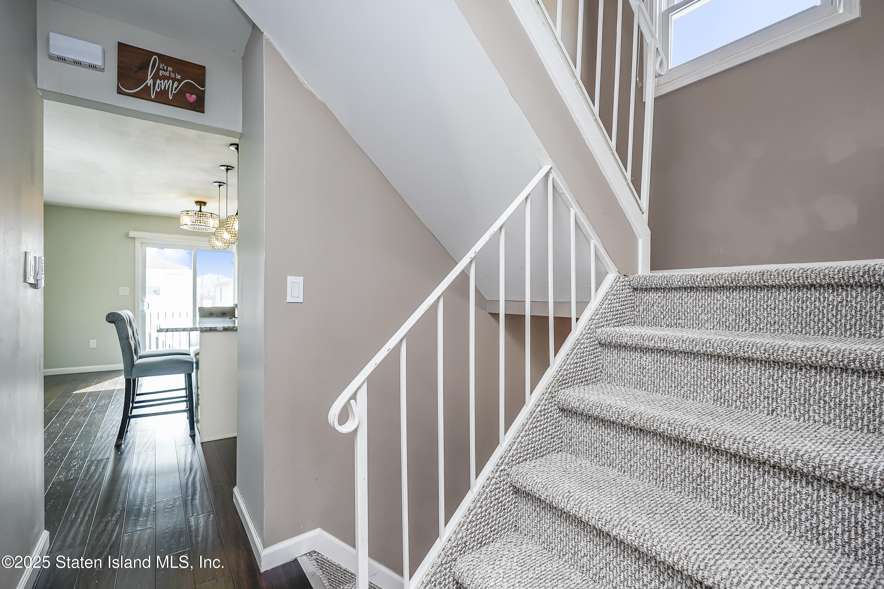 994 Rensselaer Avenue Staten Island, NY 10309 - Photo 6 of 34 a view of entryway and hall with wooden floor