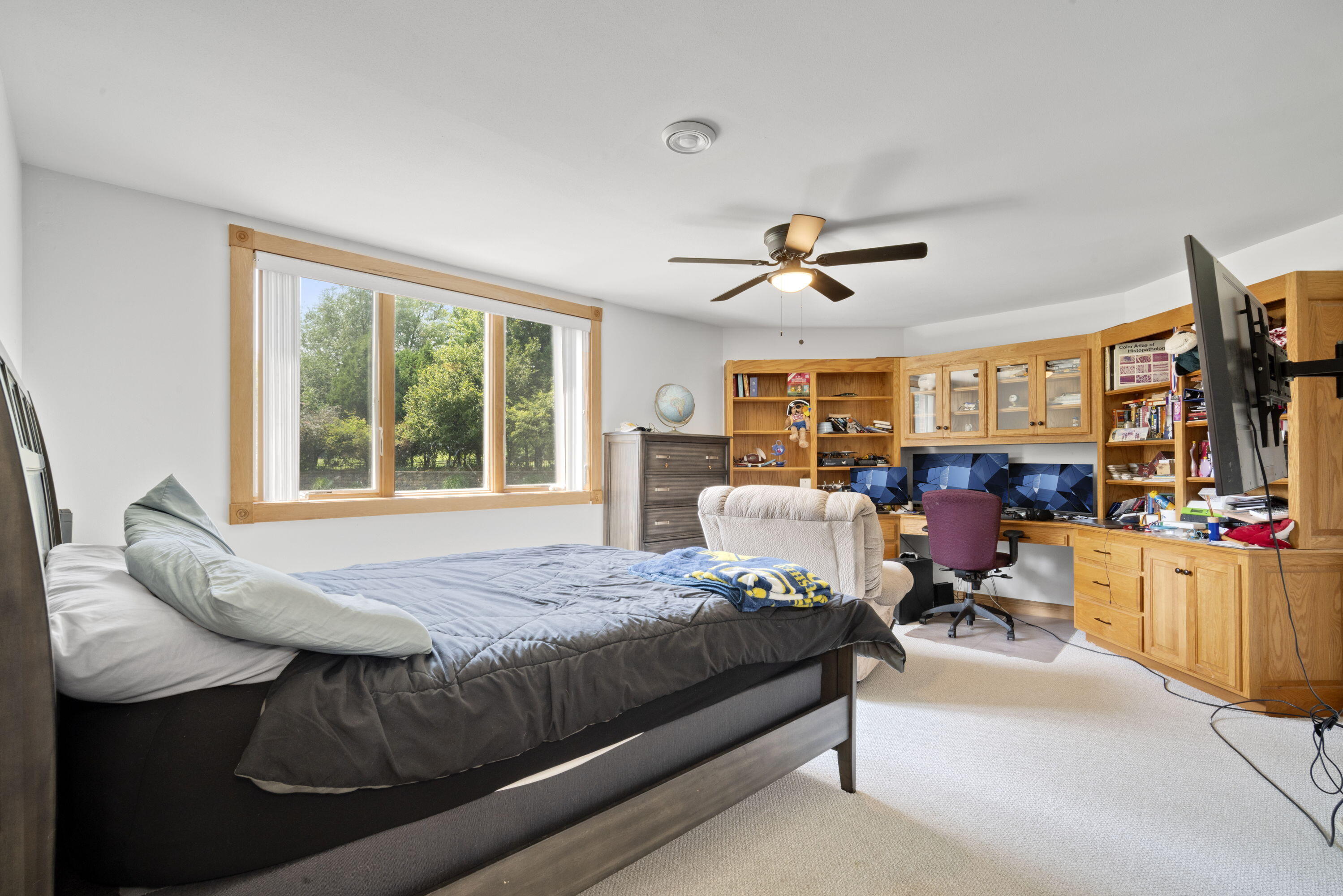 W304-n2470 Maple Avenue Delafield, WI 53072 - Photo 30 of 50 25_imgDSC00205copy