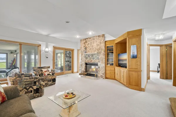 $2,995,000 | W304-n2470 Maple Avenue, Delafield, WI 53072