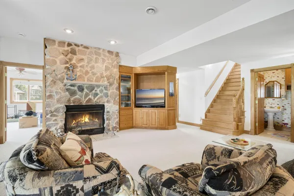 $2,995,000 | W304-n2470 Maple Avenue, Delafield, WI 53072