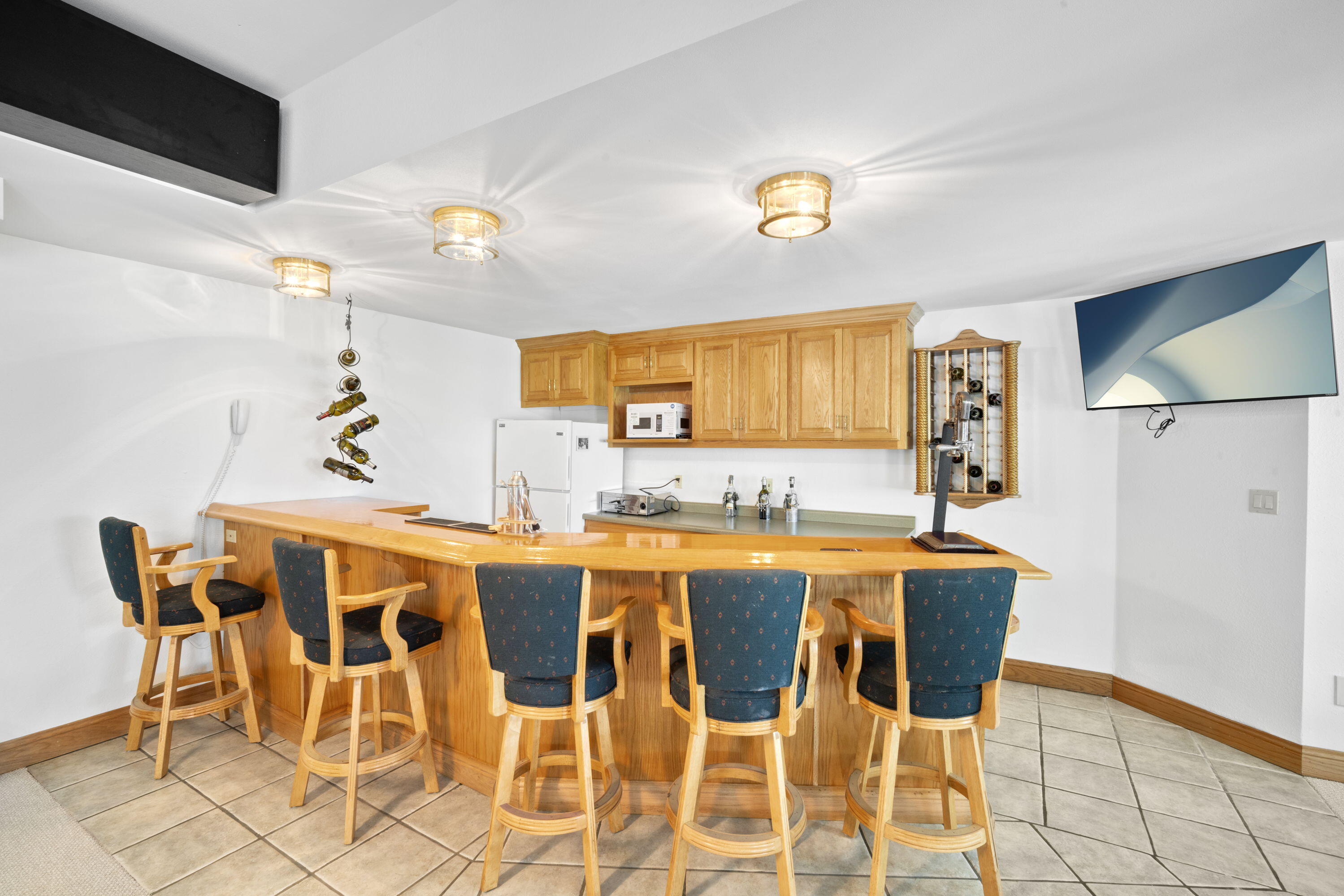 W304-n2470 Maple Avenue Delafield, WI 53072 - Photo 37 of 50 32_imgDSC00240copy