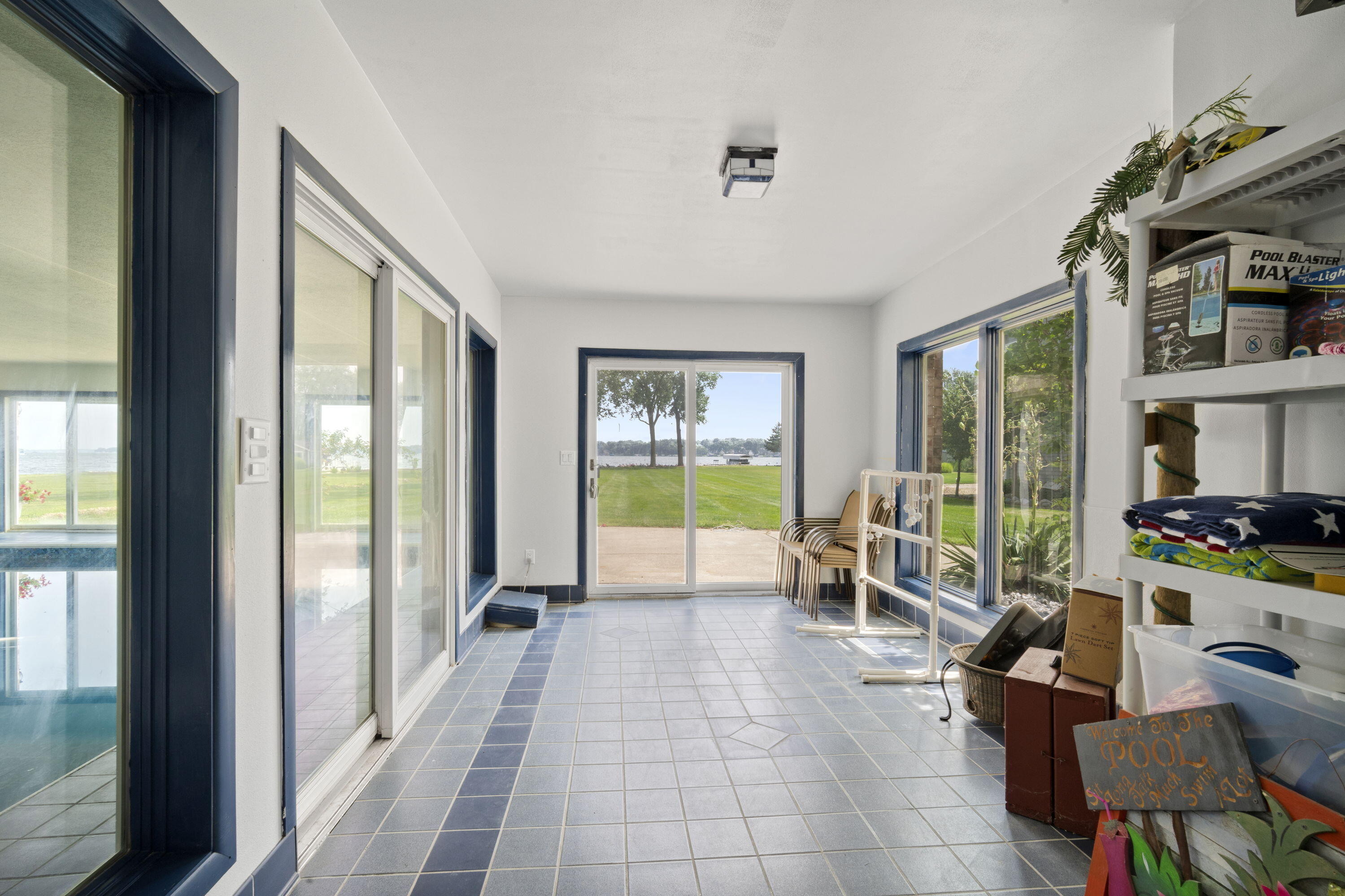 W304-n2470 Maple Avenue Delafield, WI 53072 - Photo 38 of 50 33_imgDSC00250copy