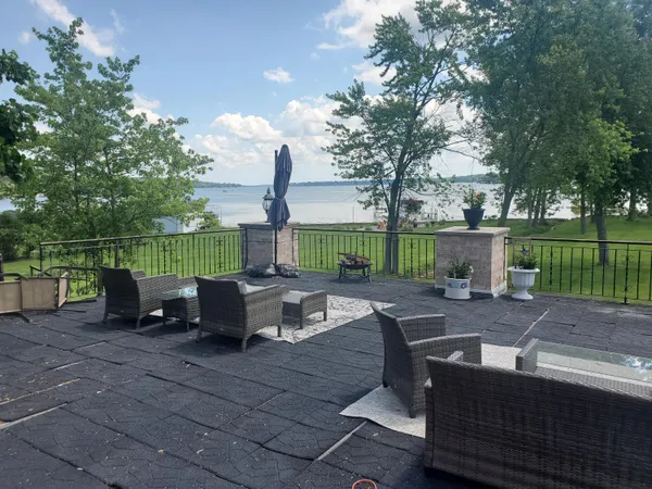 $2,995,000 | W304-n2470 Maple Avenue, Delafield, WI 53072