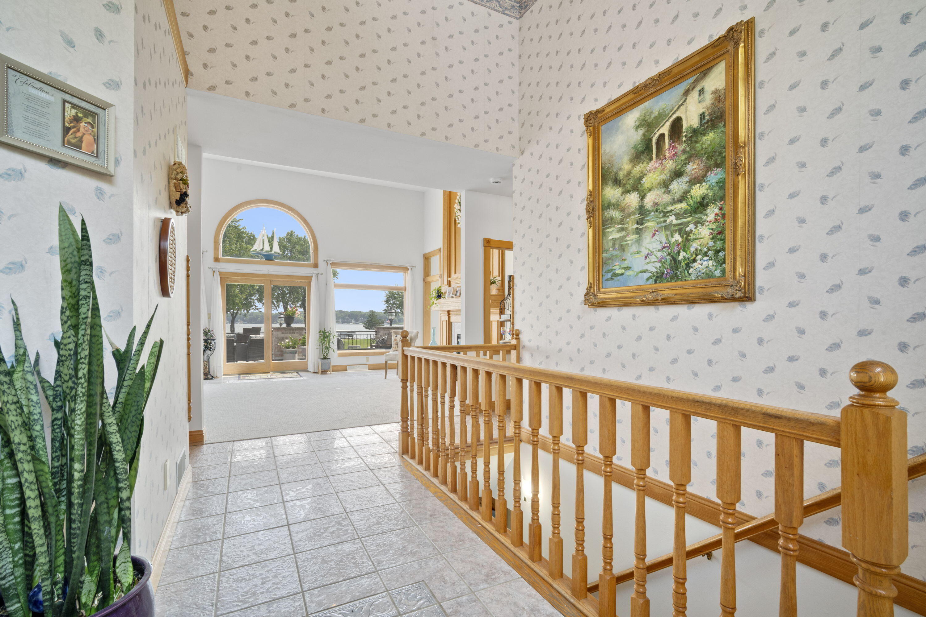 W304-n2470 Maple Avenue Delafield, WI 53072 - Photo 9 of 50 3_imgDSC00085copy