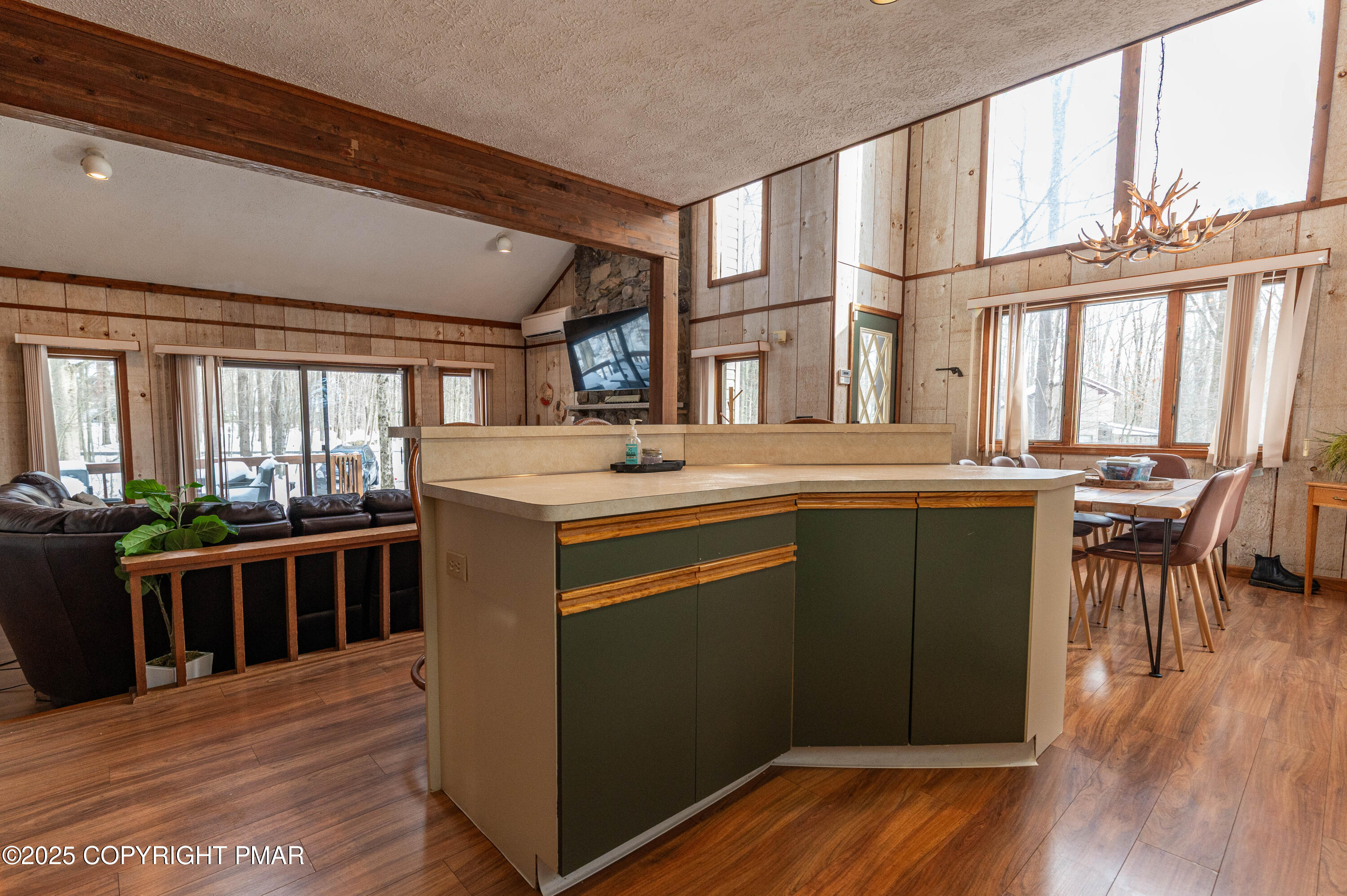 178 Cardinal Drive, Unit R2108 Gouldsboro, PA 18424 - Photo 13 of 58 a kitchen with stainless steel appliances granite countertop a stove and a refrigerator