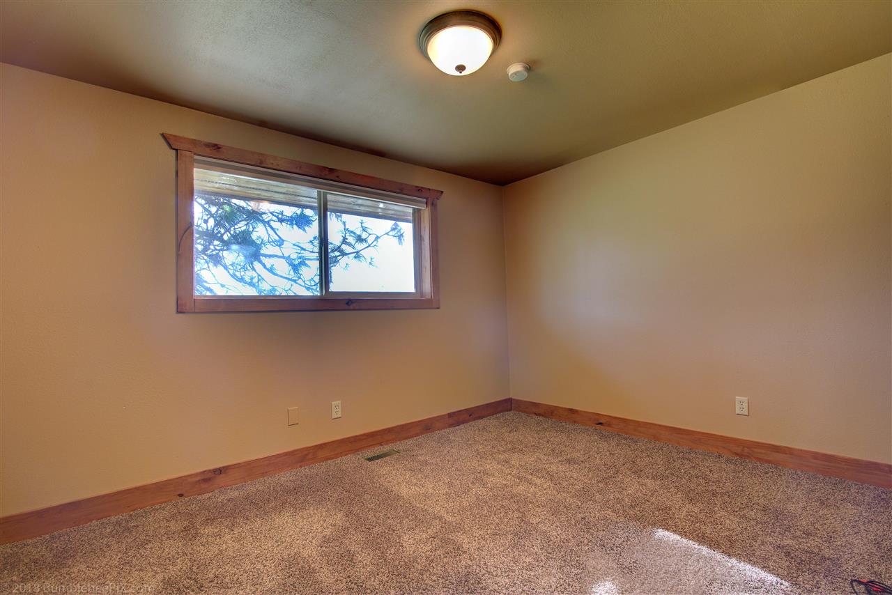 6211 North Thierman Road Spokane, WA 99217 - Photo 11 of 20