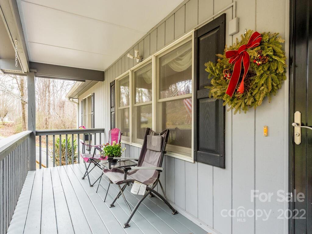 64 Laurel Haven Road Fairview, NC 28730 - Photo 3 of 36 Gallery Image 3