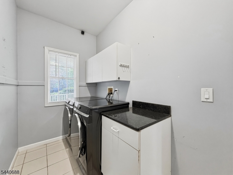 323 Frank Applegate Road Jackson, NJ 08527 - Photo 16 of 47